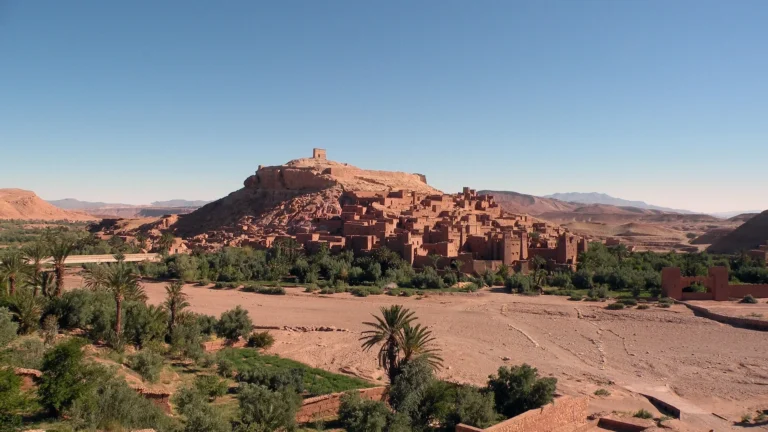 A&iuml;t Ben Haddou kasbah above the Ounila valley